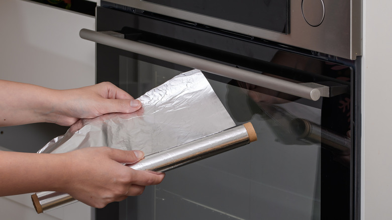 Pie pan with foil underneath