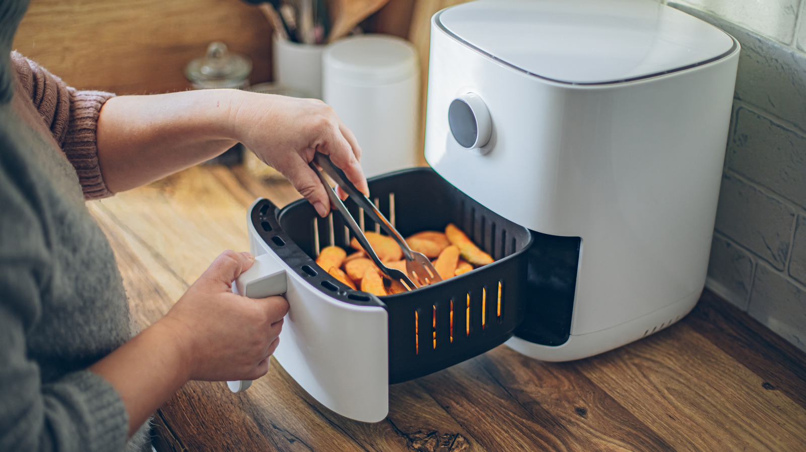 5 Disadvantages Of Using An Air Fryer