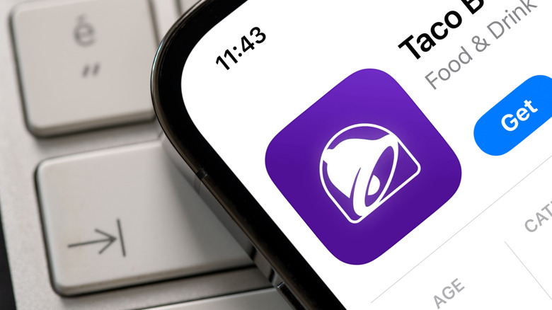 Taco Bell app on keyboard