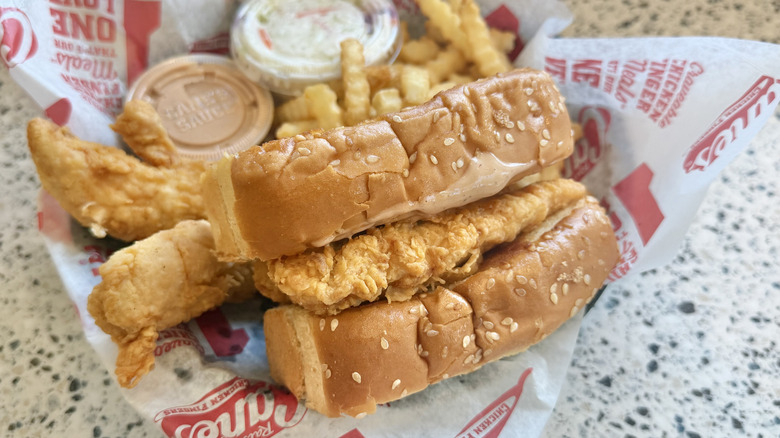 DIY chicken sandwich with Texas toast