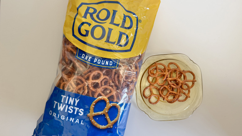 Rold Gold pretzel Twists bag