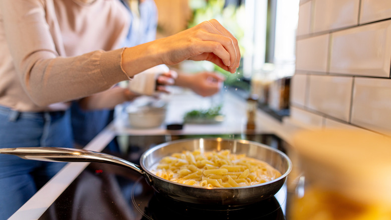 5 Things Induction Stoves Do Better Than Electric Stoves