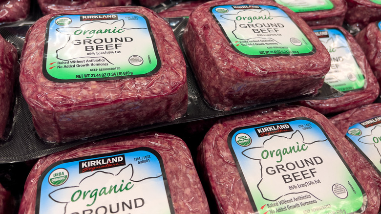 Packs of Kirkland Signature organic ground beef.