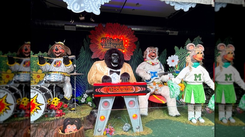 The Rock-A-Fire Explosion - animatronic band of animals from ShowBiz Pizza Place