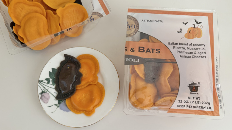Nuovo Pasta Pumpkin & Bats Ravioli pieces on a plate