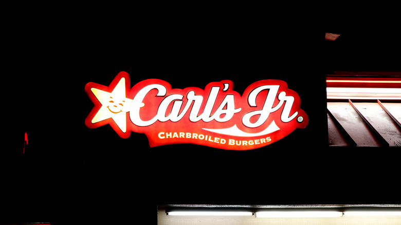 The exterior sign of a Carl's Jr. chain location