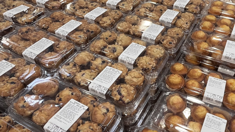 View of different Costco muffin varieties
