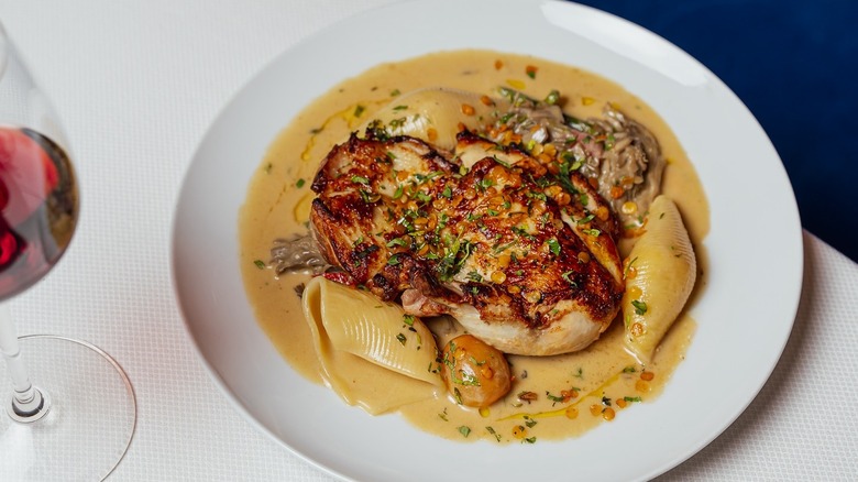 Chicken a la Keene served on Delmonico's table