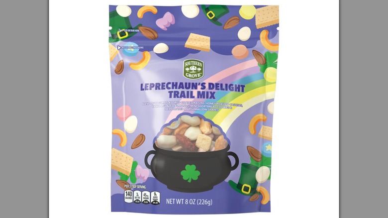 Bag of Southern Grove Leprechaun's Delight St. Patrick's Day Trail Mix with Aldi featuring rainbow and pot of gold design