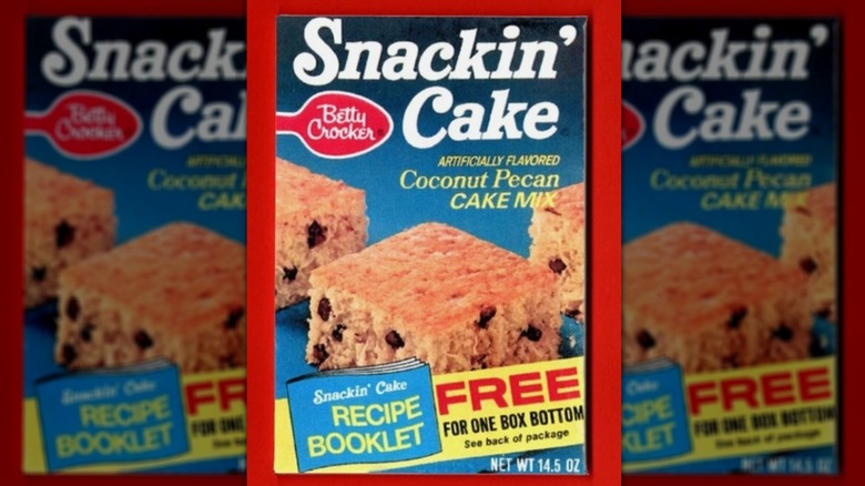 Close up of packaging for Betty Crocker Snackin' Cake
