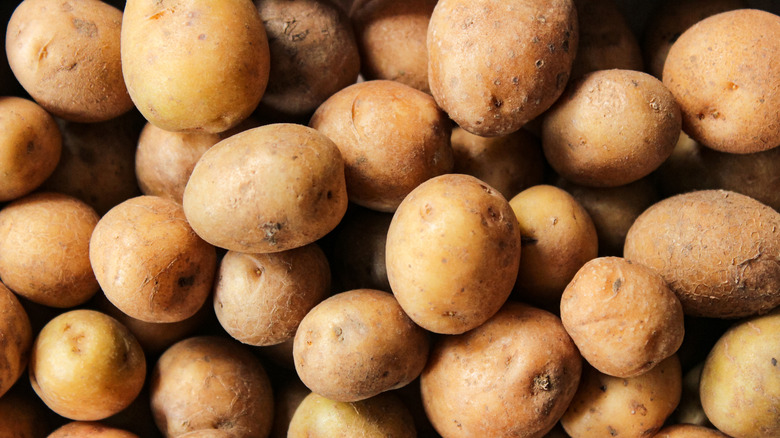A pile of potatoes
