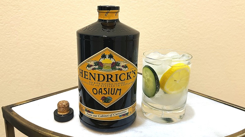 Henricks Oasium gin and cocktail
