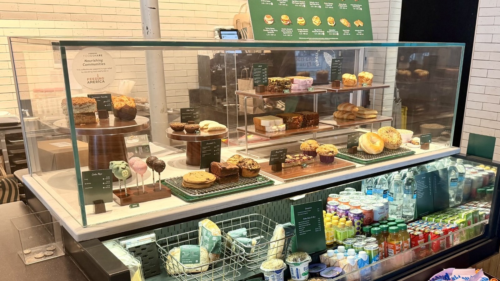 6 Starbucks Bakery Items Worth Ordering And 5 To Avoid