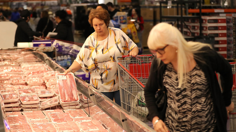 6 Ways Costco Outshines Sam's Club And BJ's Wholesale