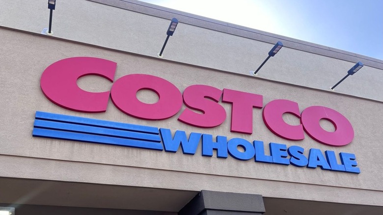 6 Ways Costco Outshines Sam's Club And BJ's Wholesale