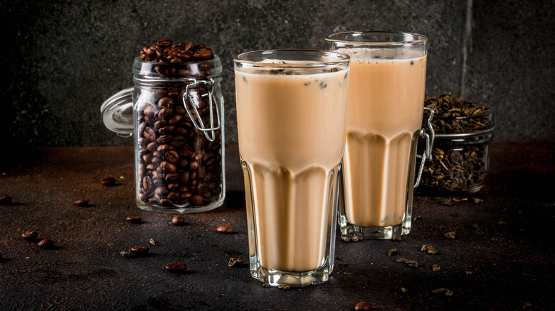 Two glasses of iced yuenyeung drinks