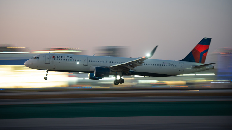 A Delta airplane landing