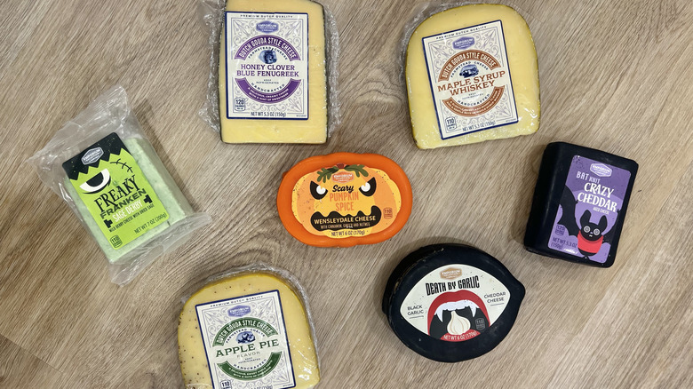 7 different Aldi fall cheeses.