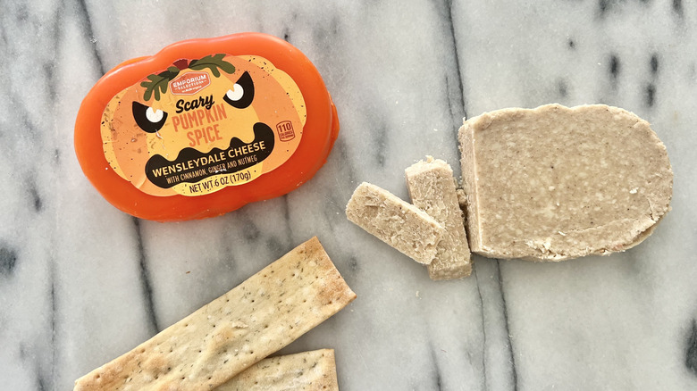 Aldi Scary Pumpkin Spice Wensleydale Cheese cut on cheese board.