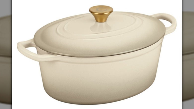 Cream-colored, oval-shaped roasting dish from Aldi