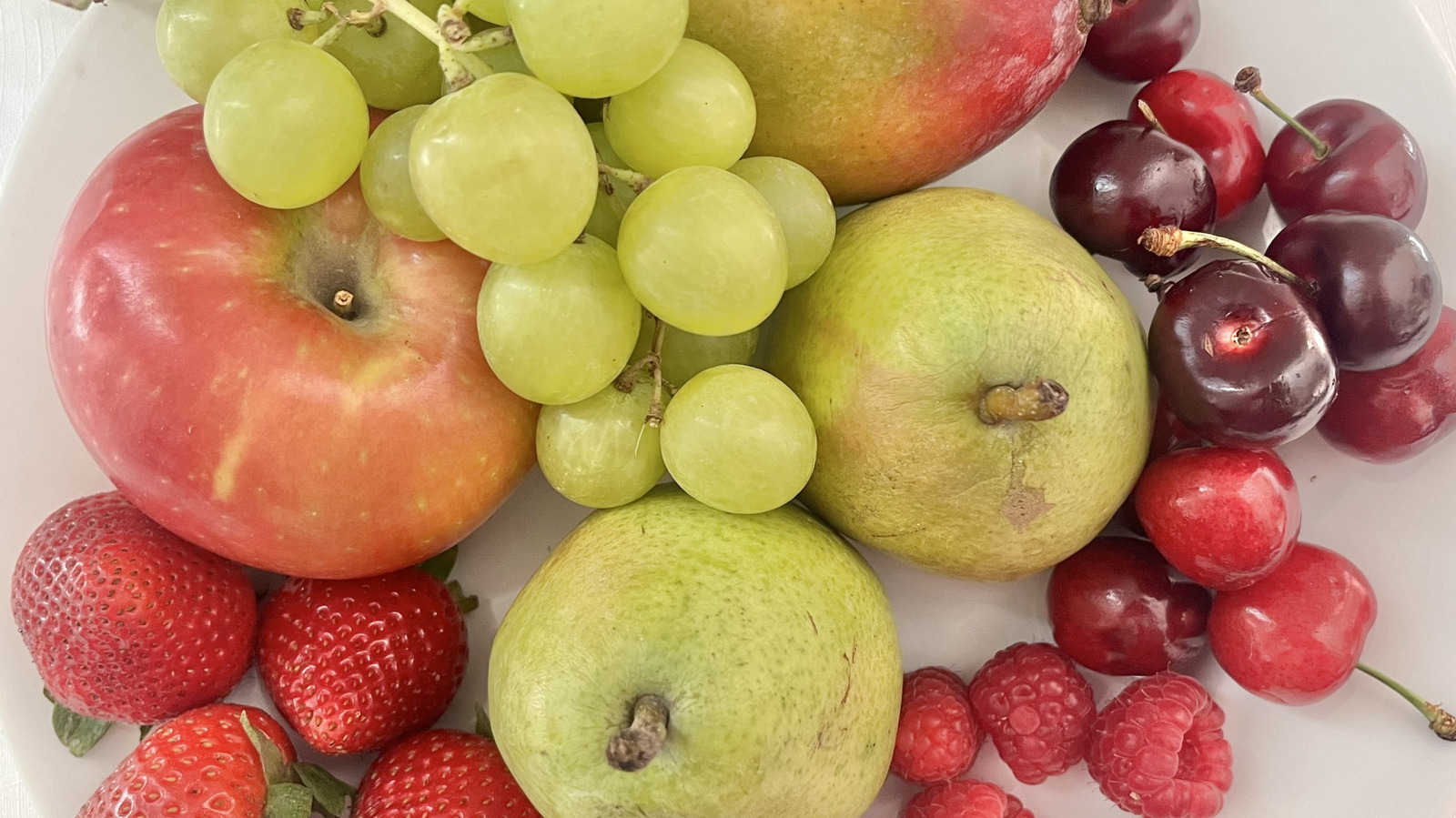 7 Aldi Summer Fruits To Buy And 2 To Skip