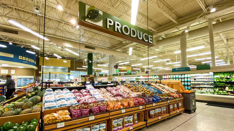 Produce section inside a Publix grocery store