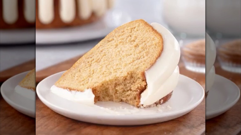 Slice of snickerdoodle cake on a plate