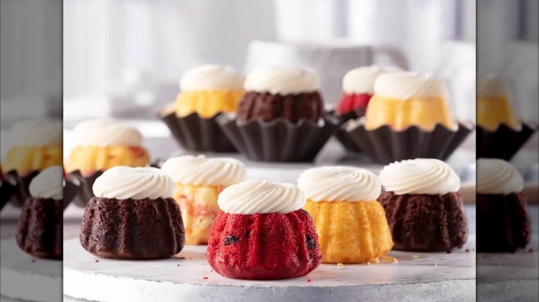 Mini bundt pack of 12 on a counter