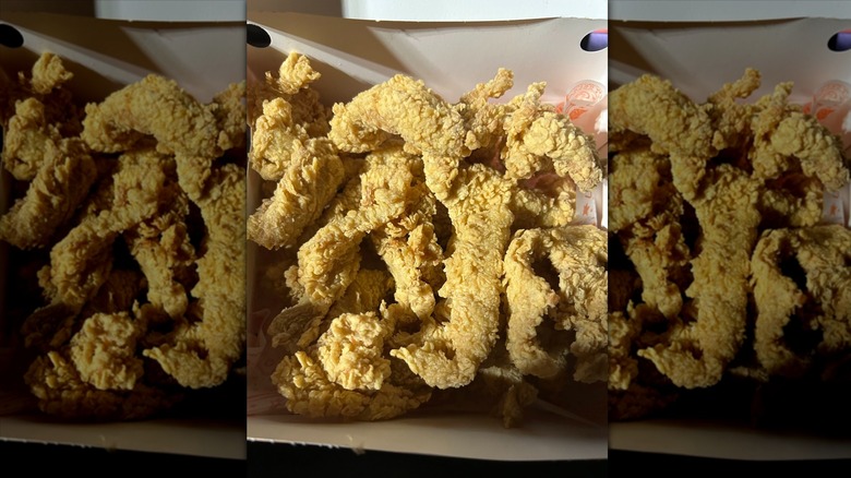 Popeyes chicken tenders in box