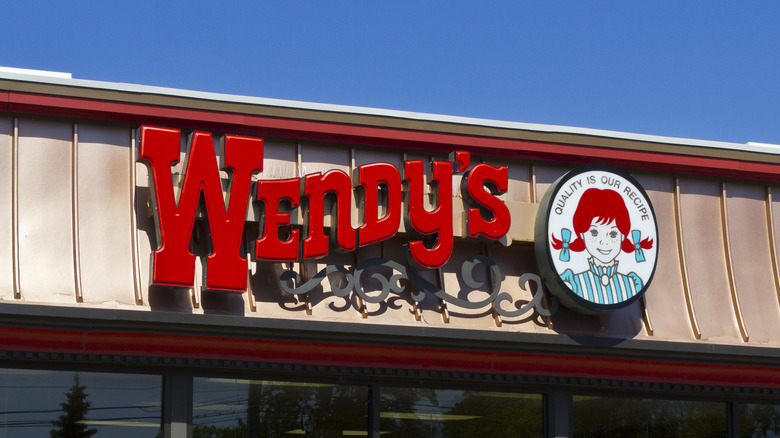 A Wendy's sign