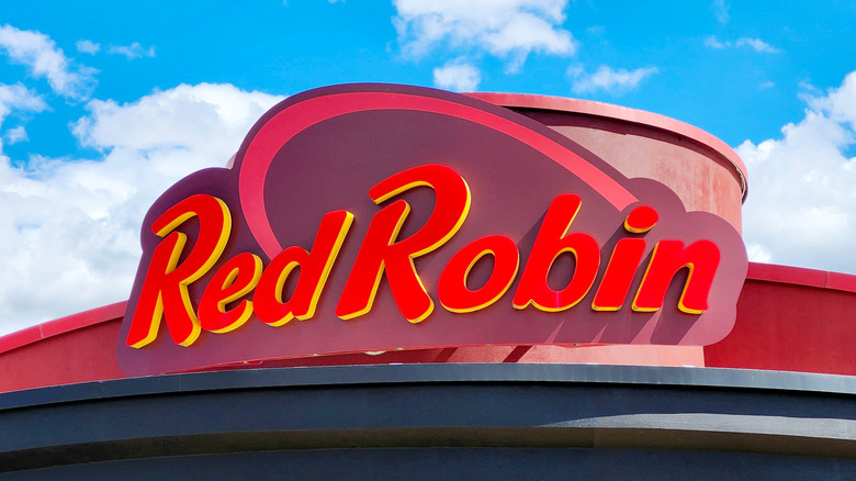 Red Robin sign on restaurant building