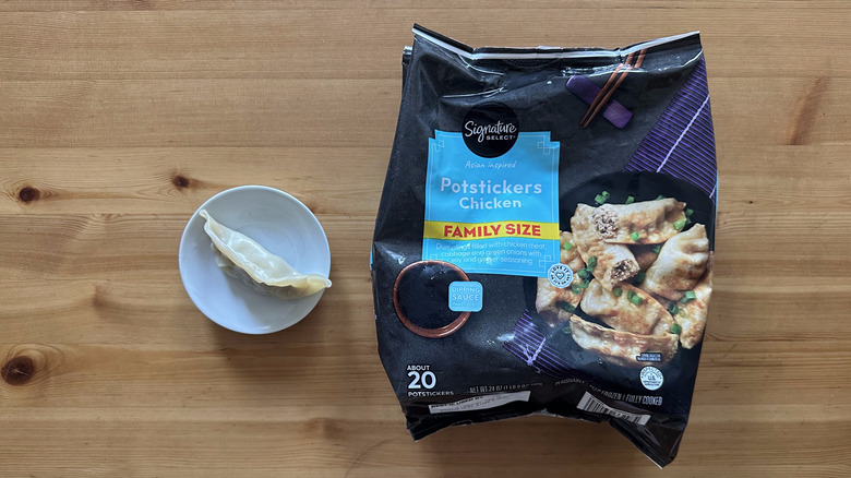 Signature Select Chicken Potstickers on wooden table