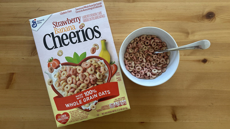 Strawberry Banana Cheerios in white bowl on table