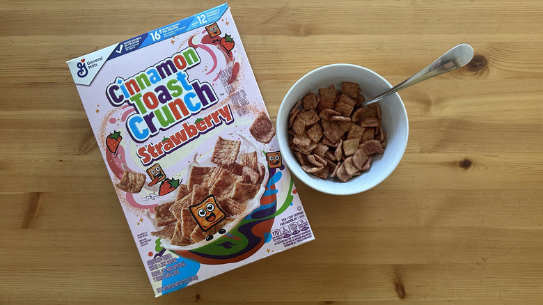 Cinnamon Toast Crunch Strawberry in white bowl on table