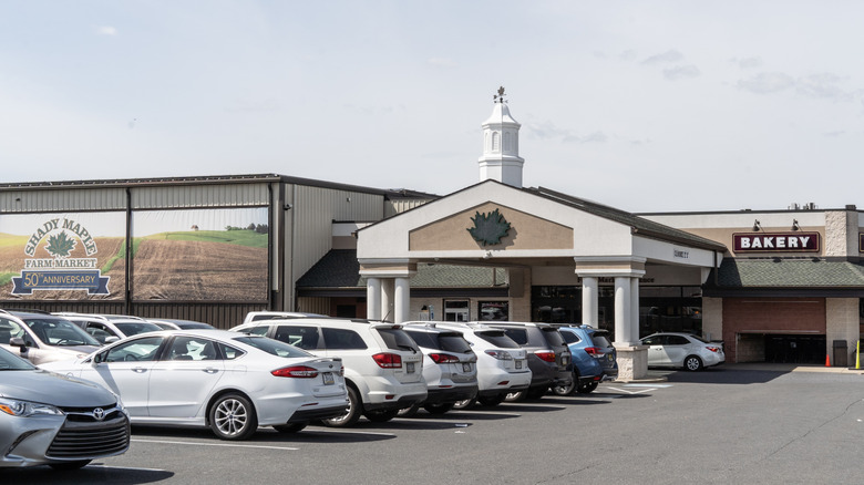 View from the parking lot and front of Shady Maple Farmer's Market