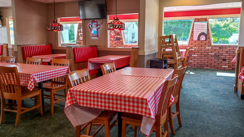 7 Unwritten Rules To Know Before Ordering Pizza Hut