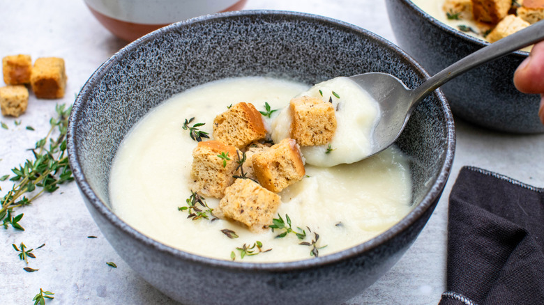 Cheesy Cauliflower Cheddar Soup Bowl
