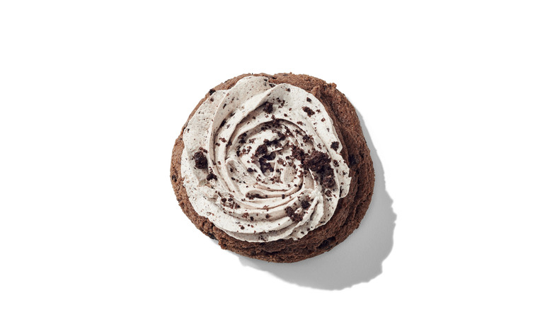 Publix Decadent Double Cookies and Cream Cookie
