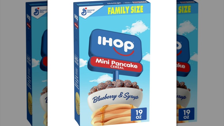 IHOP Mini Pancake Cereal Blueberry & Syrup box