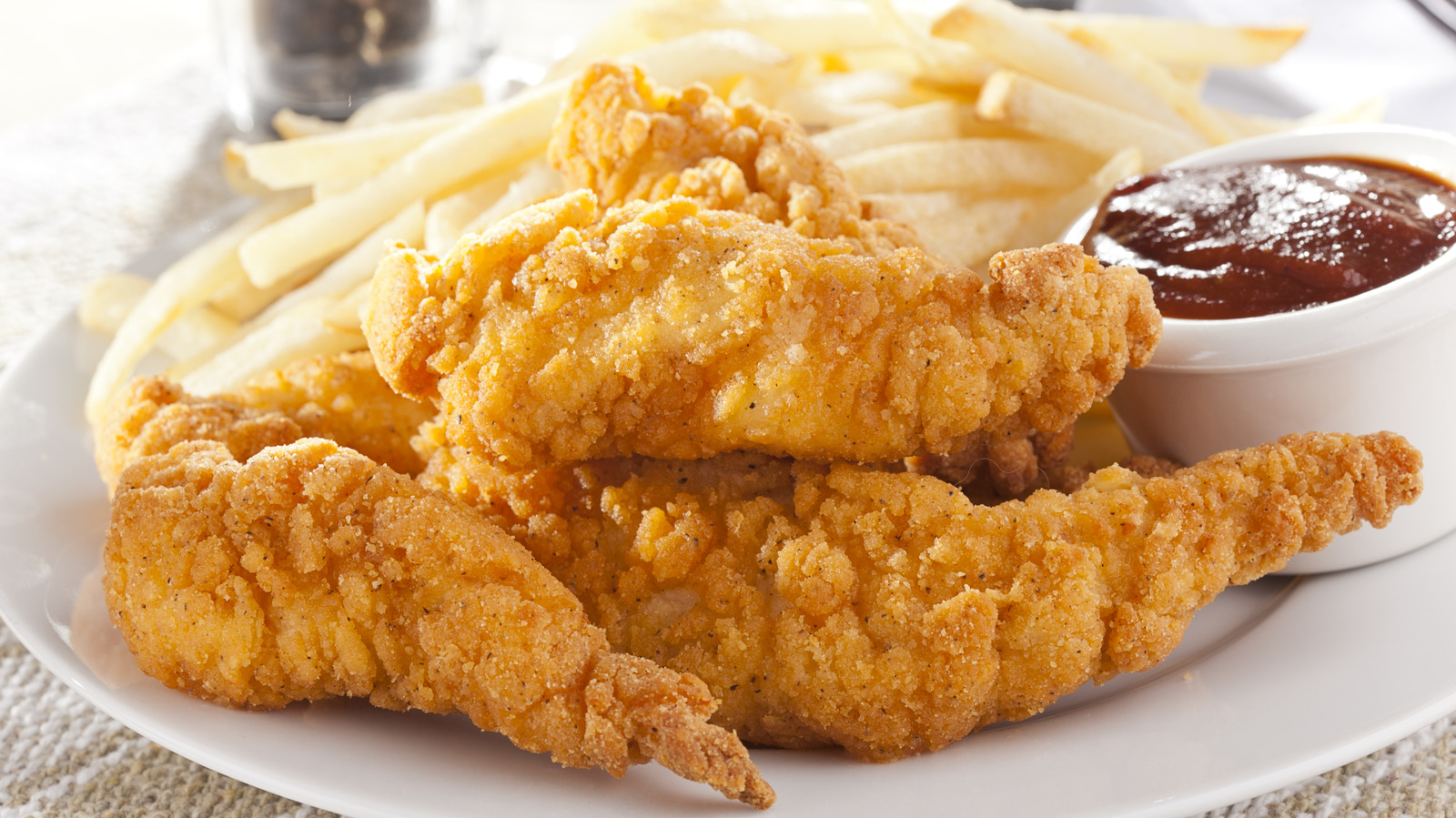 8 Chain Restaurants With The Best Chicken Tenders, According To Customers