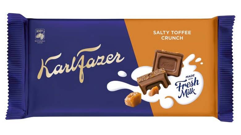 A beauty shot of the Fazer salty toffee crunch milk chocolate bar on a white background