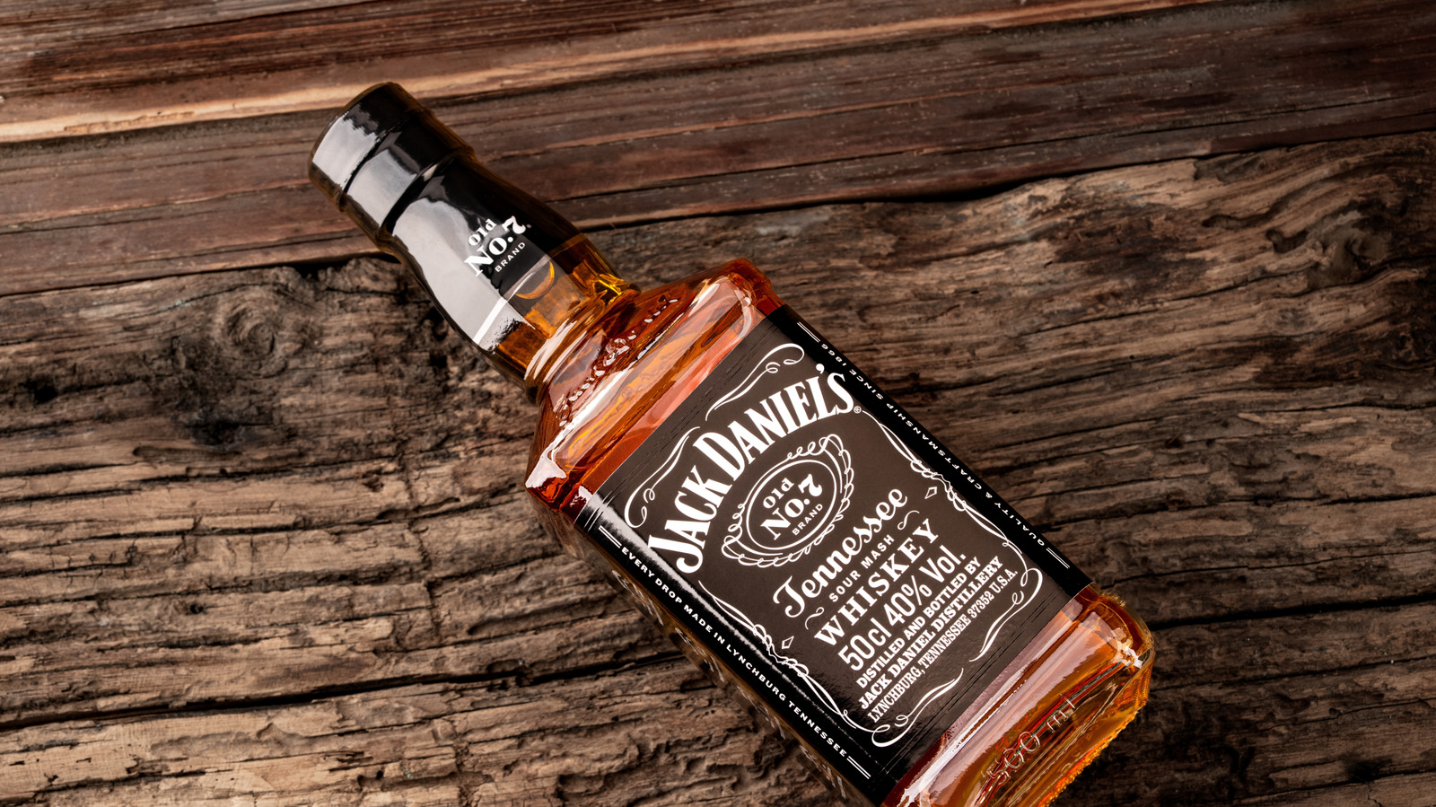 8 Discontinued Jack Daniel's Bottles That Deserve A Comeback