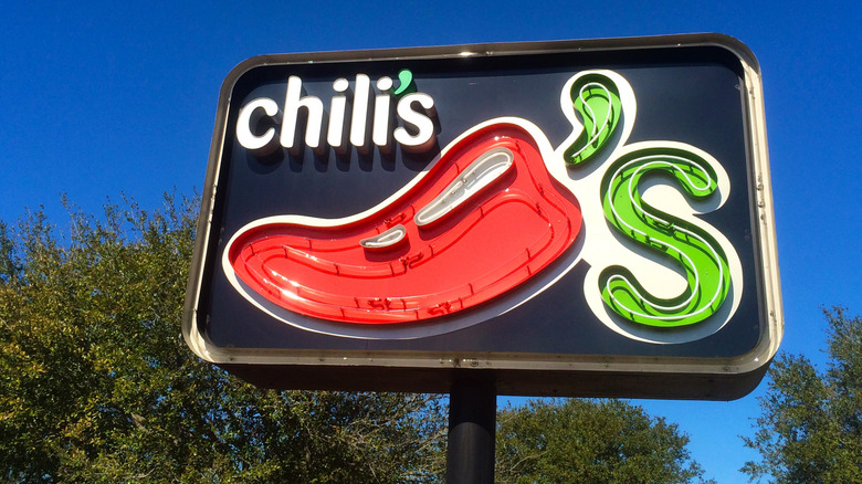 Chili's restaurant building