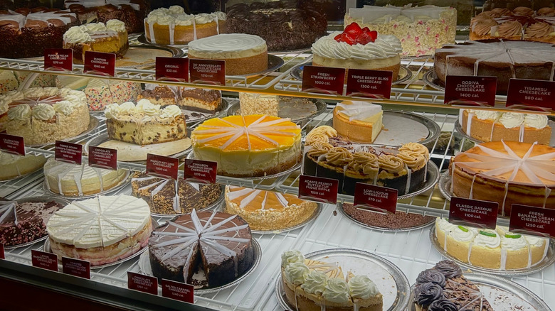 The Cheesecake Factory cheesecake display
