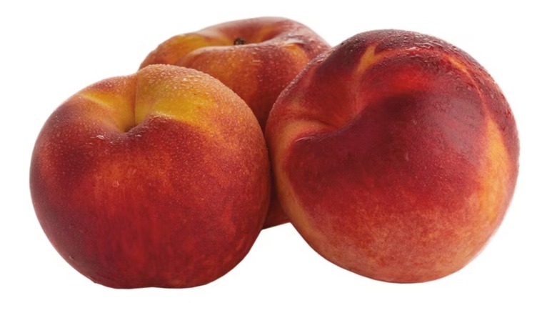 Many peaches