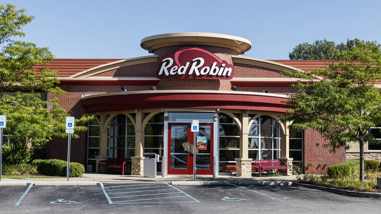 Exterior shot of a Red Robin restaurant