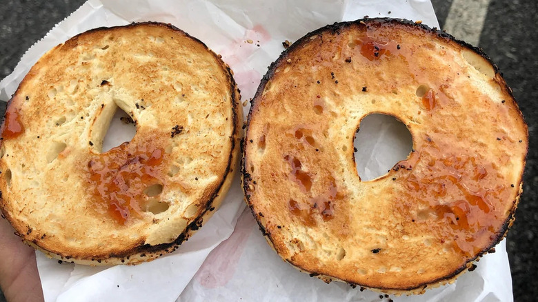 Extra toasted bagel with jam