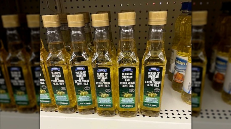 Pampa blended oil from Dollar Tree on store shelf