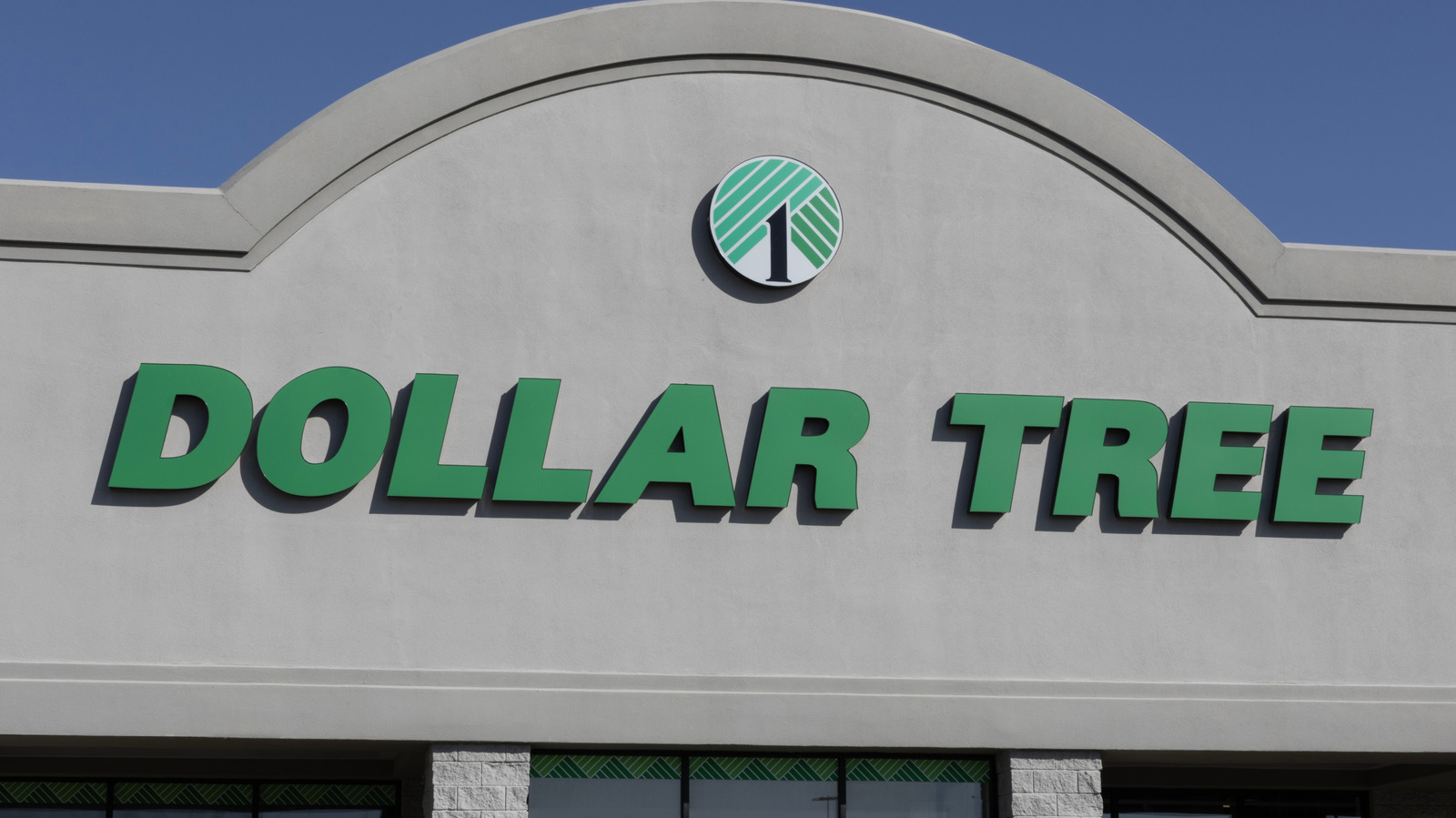 8 Pantry Staples Worth Buying At Dollar Tree