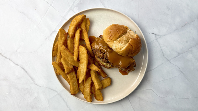 Cracker Barrel saucy chicken sandwich